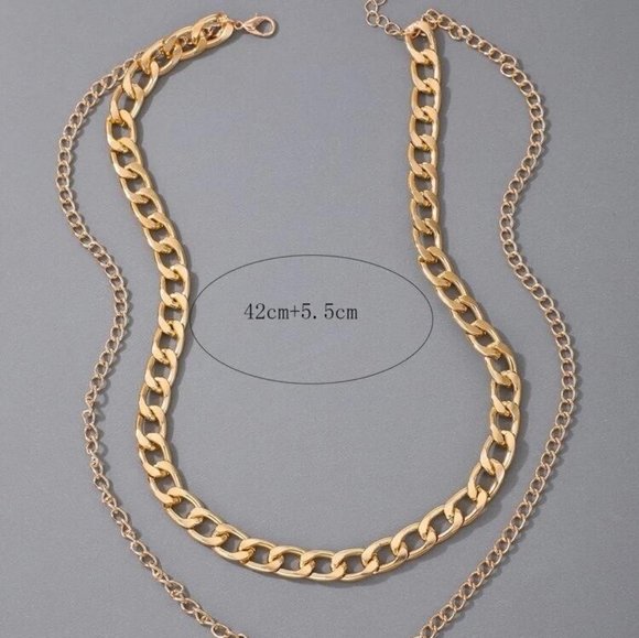 Layered necklace - Picture 2 of 3